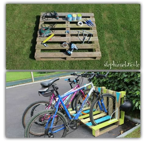 Un range-vélo récup' en palette !                                                                                                                                                                                 Plus Garage Organization Bikes, Pallet Bike Racks, Rack Velo, Diy Bike Rack, Garage Organisation, Bicycle Storage, Bicycle Rack, Bike Shed, Bike Parking