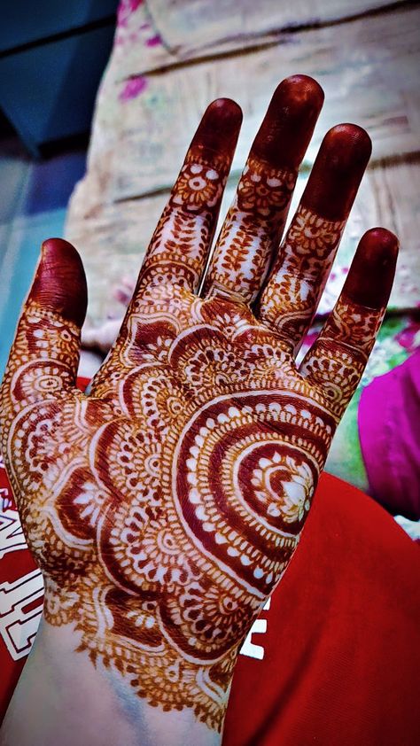 Mehandi Snap, Mehendi Snap, Mehndi Snap, Full Hand Mehndi, Simple Henna Tattoo, Mehndi Designs For Kids, Very Simple Mehndi Designs, Simple Mehndi Designs Fingers, Modern Mehndi Designs