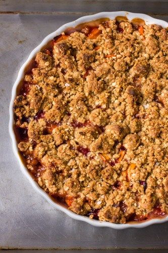 Cranberry Crisp, Persimmon Recipes, Bojon Gourmet, Cranberry Pie, Honey Yogurt, Fruit Crisp, Flaky Salt, Fall Cooking, Apple Crisp Recipes