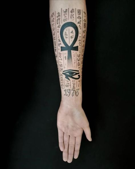 Life Symbol Tattoo, Egyptian Symbol Tattoo, Hieroglyphics Tattoo, Pharaoh Tattoo, Egyptian Cat Tattoos, Tattoo Main, Egyptian Eye Tattoos, Ankh Tattoo, Egyptian Tattoo Sleeve