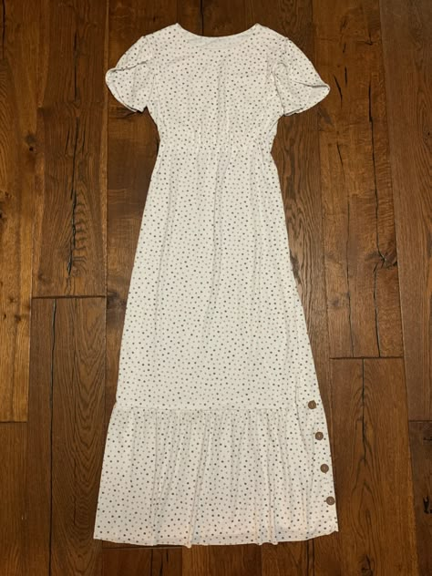 Homemade Mennonite Dress Ideas, Mennonite Dress Pattern, Mennonite Dress Ideas, Modest Dress Patterns, Trendy Modest Dresses, Maternity Dress Pattern, Mennonite Dress, Creative Stitching, Tshirt Dresses