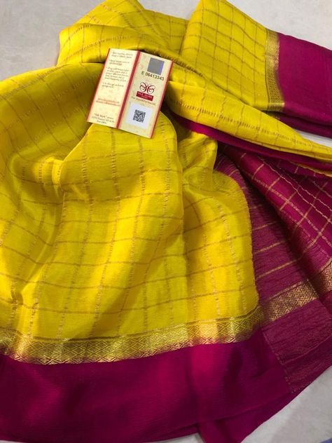 Blue Blouse Designs, Saree Tassels Designs, Pure Chiffon Sarees, Kora Silk Sarees, Checks Saree, Simple Saree Designs, Makeup Images, Silk Sarees Online Shopping, Pattu Saree Blouse Designs