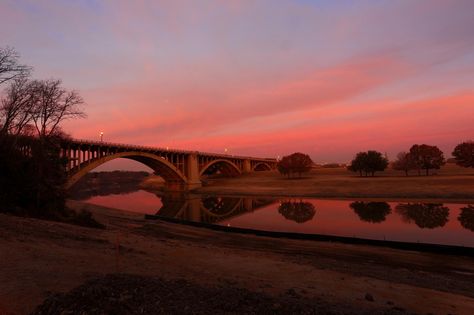 Running Trails, Bicycle Trail, Sky At Night, Park View, River Trail, Trail Maps, Fort Worth Texas, Walking Trails, Red Sky