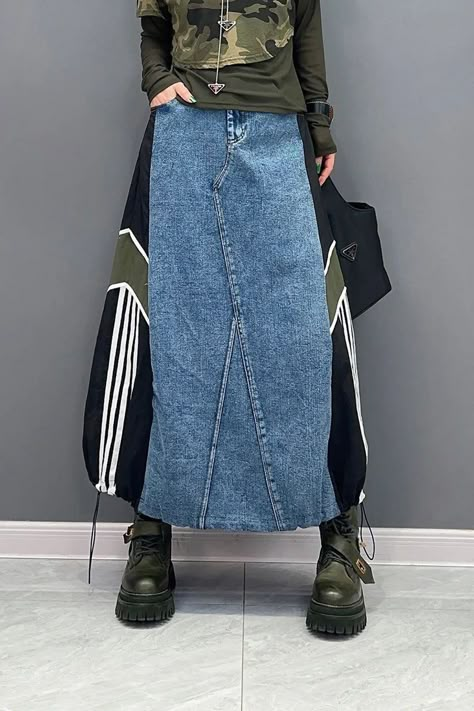 Ropa Upcycling, Smart Casual Women Outfits, Skirt Patchwork, Denim Refashion, Sports Wear Fashion, Diy Fashion Scarf, Smart Casual Women, Recycled Clothes, Look Jean