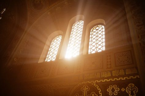 Photo rays of the sun light in the templ... | Premium Photo #Freepik #photo #catholic-church #catholic #christian-religion #christian Cross Silhouette, Temple Of Light, Church Images, Church Backgrounds, Church Poster Design, Rays Of The Sun, Church Poster, Church Graphic Design, Best Background Images