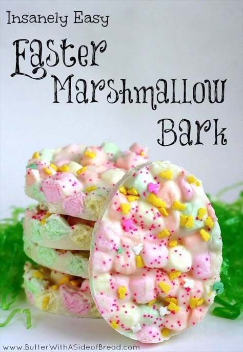 Easter Marshmallow Bark Marshmallow Bark, Easy Spring Treats, Easter Candy Recipes, Egg Recipes For Kids, Easter Bark, Simple Easter Eggs, Marshmallow Desserts, Easter Marshmallow, Easy Easter Treats