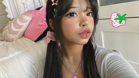 ᴋɪᴛᴛʏ🎀 (@k1ttybr4t) • Instagram photos and videos Egirl Makeup, Bright Eye Makeup, Video Reels, Kawaii Makeup, Cool Makeup Looks, Doll Makeup, Cute Makeup Looks, Video Download, Foto Ideas Instagram