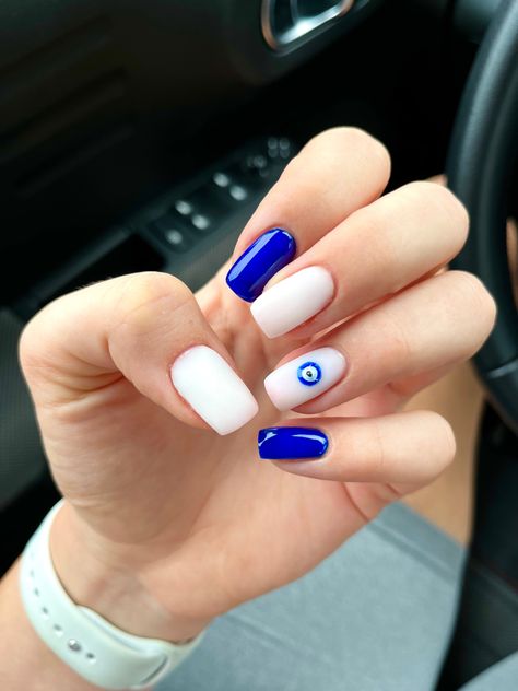 Blue Nails With Evil Eye, White Nails With Evil Eye, White Evil Eye Nails, Blue Nails Evil Eye, Evil Eye Nail Ideas, Nails Evil Eye, White And Blue Nails, Evil Eye Nail, Blue And White Nails