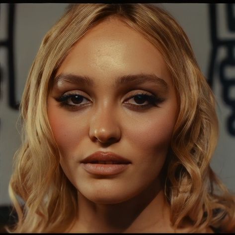 Cheek Implants, Lily Depp, Rapper Travis Scott, Fair Skin Makeup, Movie Makeup, Beauty Hacks Nails, The Idol, Lily Rose Depp, Lily Rose