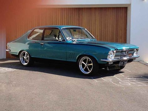 LJ Torana GTR Holden Muscle Cars, Holden Torana, Holden Australia, Australian Muscle Cars, Fern Tattoo, Aussie Muscle Cars, Cool Old Cars, Australian Cars, Mediterranean Blue