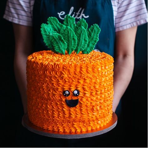 Happy Carrot Cake Birthday Cake Carrot Design, Carrot Design Cake, Orange Birthday Cake For Men, Carrot Themed Cake, Carrot Cake Design Ideas Birthday, Carrot Shaped Cake, Fancy Carrot Cake Decoration, Carrot Cake Design Ideas, Carrot Cake Design