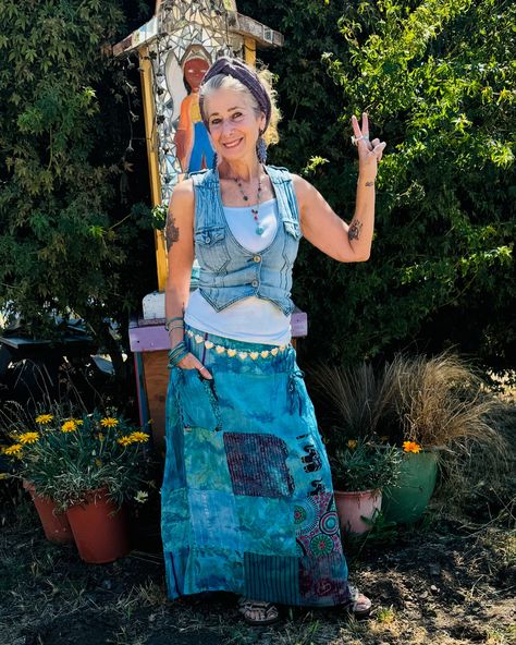 Went all out today in styling my Rhapsody Maxi Skirt! A Grateful Dead denim vest, headscarf, fun heart belt and tons of turquoise jewelry completed the outfit! #hippie #hippiestyle #gratefuldead #deadhead #patchwork #hippiefashion #bohohippie #sustainablefashion #slowfashion Turquoise Skirt Outfit, Outfit Hippie, Turquoise Skirt, Heart Belt, Skirt Outfit, Grateful Dead, Hippie Style, Denim Vest, Turquoise Jewelry