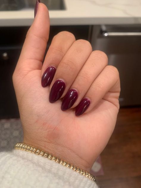 Maroon Acrylic Nails Almond, Dark Nail Colors Almond Shape, Dark Plum Acrylic Nails, Maroon Almond Shaped Nails, Dark Maroon Acrylic Nails, Oval Nails Maroon, Acrylic Maroon Nails, Burgundy Red Almond Nails, Dark Maroon Almond Nails