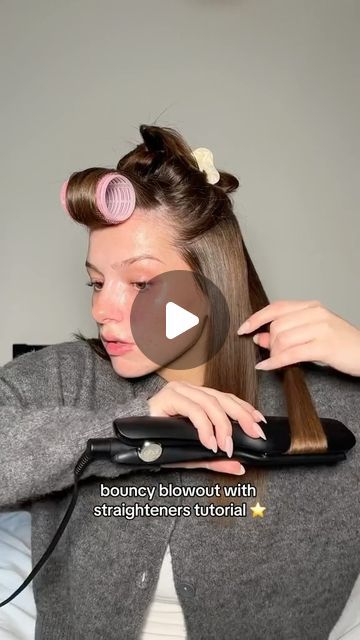 ghd hair on Instagram: "Struggling to achieve that bouncy blow-out look with a round brush and hair dryer? 😬 Check out @sashalilliee bouncy blowdry tutorial with our max styler instead - super easy and super bouncy 👏🏽✨  #ghd #ghdhair #ghdmax #straightenerblowout #flatironblowout" Blowout Without Round Brush, Blowdry Tutorial, Blowdry Hairstyles, Blow Dry Tutorial, Bouncy Blowdry, Bouncy Blow Dry, Ghd Hair, Blow Dry Hair, Round Brush