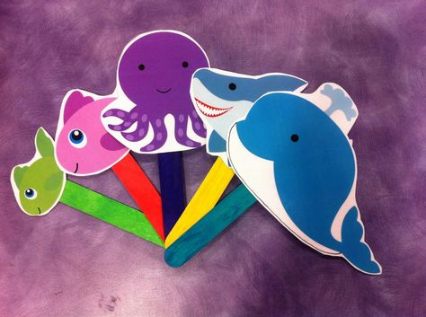 What Happens In Storytime...: Flannel Friday - The Slippery Fish Slippery Fish Song, Slippery Fish, Fish Printables, Ocean Theme Preschool, Free Clipart Downloads, Flannel Board Stories, Props Free, Fish Activities, Flannel Friday