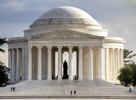 The Jefferson Memorial was built to honor Thomas Jefferson, who was the principal author for the US' Declaration of Independence. Jefferson Memorial, Arlington National Cemetery, Lincoln Memorial, National Cemetery, Washington Monument, Thomas Jefferson, Declaration Of Independence, Photo Projects, Architectural Inspiration