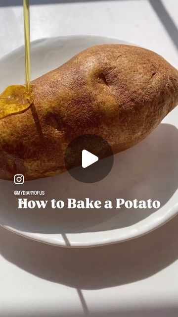 Leigh Ann | Food + Family on Instagram: "I am making baked potatoes for dinner tonight and while baking a potato might is pretty easy, but I have a few tips to ensure you end up with the perfect salty crispy potato skin that stays creamy and tender inside. After baking, you can top it with whatever toppings that you love! 🥔🧈

Here are my top tips for the perfect baked potato:🥔

-Preheat the oven to 450 degrees.
-Poke holes in the potato and rub with olive oil and sprinkle with kosher salt all over.
-Place onto a baking sheet and bake for one hour or until tender to the touch.
-Slice open and fill with whatever toppings that you like.

For the air fryer: Simply follow the same steps and cook for 30-40 minutes turning once until tender.

If you found this video helpful, share this video a Fluffy Baked Potatoes In The Oven, Best Way To Bake Potatoes, Bake Potatoes In Oven, Baked Potatoes In The Oven, Potatoes For Dinner, Crispy Potato Skins, Baked Potato Toppings, Perfect Baked Potato, Making Baked Potatoes