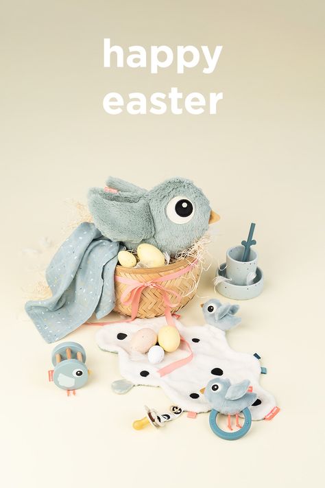 Birdee products from the danish brand Done by Deer Baby Bunny Toy, Done By Deer, Kids Motor Skills, Rabbit Soft Toy, Bunny Soft Toy, Chocolate Delight, Easter Greetings, Kids Interior, Child Day