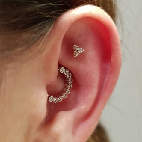 Lil daith with Diamon Scalloped Etternity Clicker and Tash Rook with Diamond Trinity @maria_tash #daith # tashrook #mariatash #piercings #diamond #whitegold #finejewellery #dublin #ireland #brownthomas #graftonstreet #piercingsofinstagram Maria Tash Daith, Maria Tash, Dublin Ireland, Dublin, Ear Piercings, Ear Cuff, Piercings, Diamond Earrings, Fine Jewelry