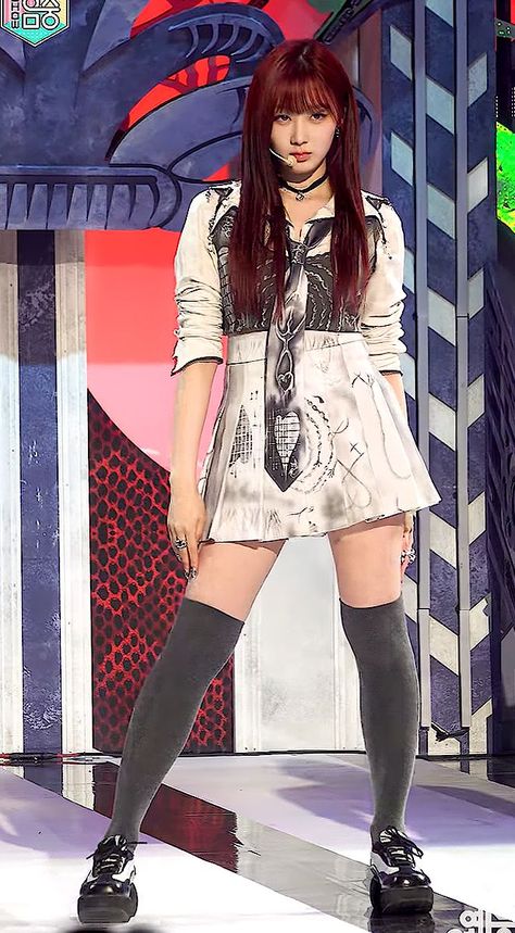 Giselle Aespa, Outfit Inspired, Concert Fits, Kpop Outfits, Stage Outfits, Kpop Fashion, Fashion Drawing, Concert Outfit, South Korean Girls