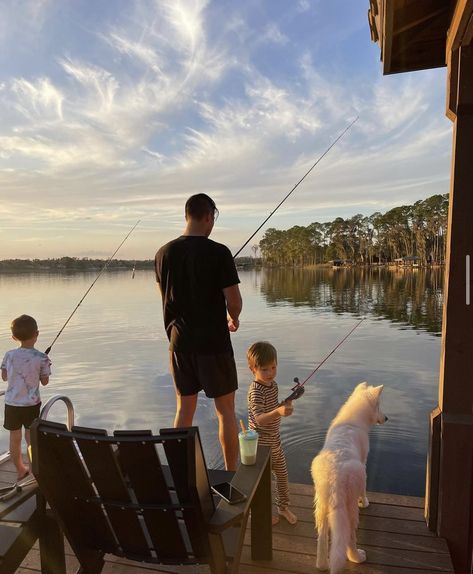 kkandbabyj Family Lake Aesthetic, Family At Lake House, Family Fishing Aesthetic, Family Outings Aesthetic, Country Lifestyle Farm Life Family, Dream Life Men, Family Lake House Aesthetic, Kkandbabyj Family, Country Life Aesthetic Family