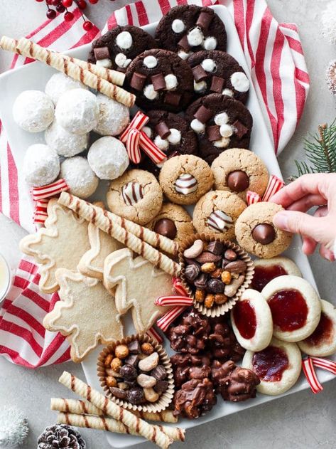 20 Christmas Cookie Recipes - The Real Food Dietitians Holiday Cookie Platter, Christmas Cookies Display, Dessert Christmas Party, Christmas Cookie Platter Ideas, Christmas Cookie Charcuterie Board, Christmas Cookie Table, Christmas Cookie Display, Christmas Cookie Board, Christmas Cookie Platters