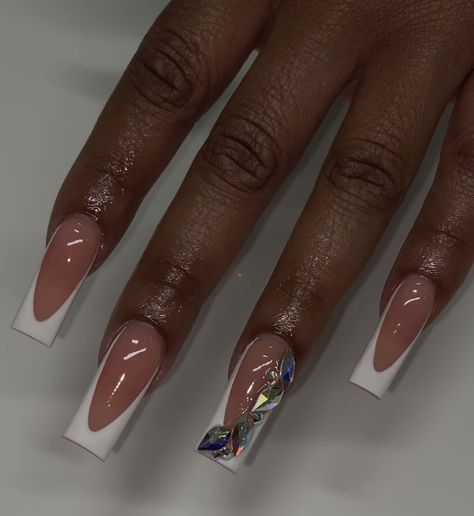 Pisces Nails Designs, Pisces Nails, Zodiac Nails, Bday Nails, Medium Nails, Claw Nails, Aesthetic Nails, Minimal Nails, French Tip Acrylic Nails