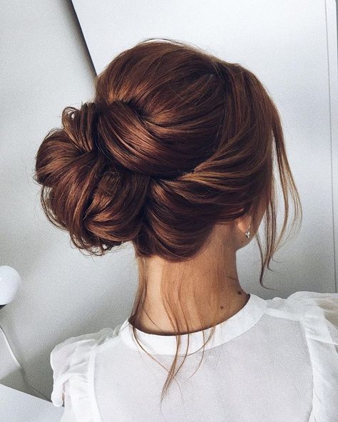 Hair Updo Ideas, Updo Messy, Updo Ideas, Hairstyle Updo, Wedding Bun, Wedding Bun Hairstyles, Boho Hairstyle, Updo Wedding, Hairstyle Idea