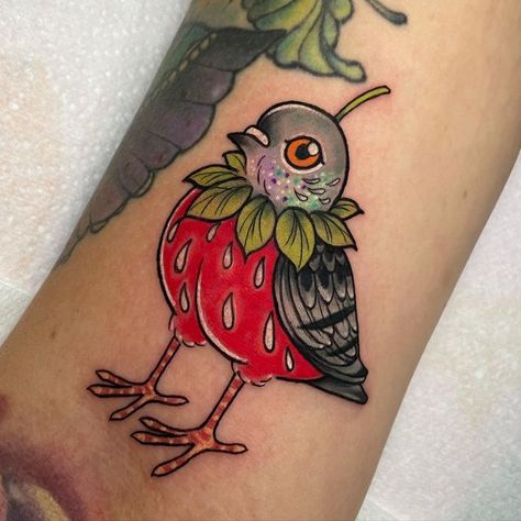 Neotrad Bird Tattoo, Lyra Tattoo, Feather Tat, Songbird Tattoo, Pigeon Tattoo, Tattoo Apprenticeship, Food Tattoos, Dove Tattoo, Magic Tattoo