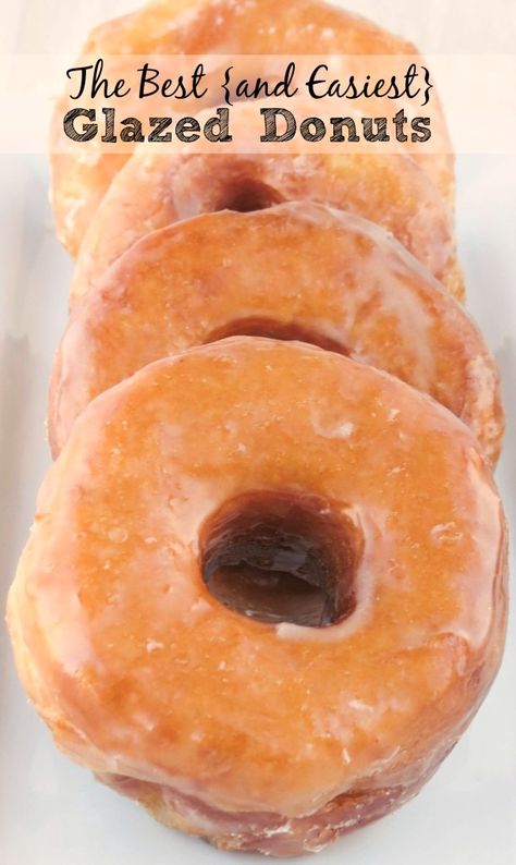 Donuts Holes, Crispy Creme, Donuts Recipes, Biscuit Donuts, Dozen Donuts, Cream Horns, Glazed Donuts, Dessert Tea, Recipes Sweet