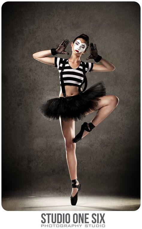 Mime ballerina Mime Dance, Ballet Photoshoot, Ballerina Costume, Dance Makeup, Birthday Shoot, Female Pose Reference, Clown Costume, Female Poses, Dance Costumes