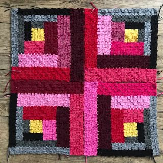 New look on good old C2C lead me to Curved Log Cabin C2C blanket! #c2c #logcabin #CurvedLogCabin #blanket #crocheting #circle #patternrelease #scheepjes #pursuepretty #crochettrends #crochetlife #madeinLatvia #hugsarehandmade C2c Log Cabin Crochet, Log Cabin Crochet, Cabin Crochet, C2c Blanket, Bright Bag, Rectangle Tiles, Today Is The Day, Middle Parts, Flower Mandala