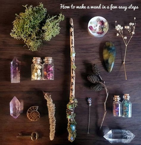 How to make a wand in a few easy steps! By @love_beyond_the_moon 💚🌙 Would you like to see more tutorials using natural items from outside?… Crystal Wand Diy, How To Make Wands, Make A Wand, Have A Blessed Weekend, Wicca Wand, A Blessed Weekend, Wiccan Wands, Different Energy, Different Trees