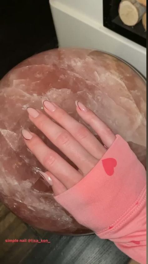 Stories • Instagram Kendall Jenner Nails, Jenner Nails, Neutral Nails Acrylic, Kylie Nails, Euphoria Nails, Nail Picking, Kylie Jenner Nails, Celebrity Nails, Simple Gel Nails