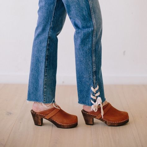 Lotta From Stockholm Clogs on Instagram: “High Heel Brown Oiled Nubuck on a Brown Base 💫 Photo taken by the lovely @pureleephoto ❤️ #lottafromstockholm #lovemylottas #clogs…” Lotta From Stockholm Clogs, Lotta From Stockholm, Stockholm, Clogs, High Heels, Heels, Instagram