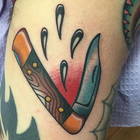 Pocket Knife Tattoo, Knife And Rose Tattoo, Culinary Tattoos, Traditional Tattoo Man, Rose Tattoo Meaning, Traditional Tattoo Old School, Knife Tattoo, Tattoo Old School, Traditional Tattoo Sleeve