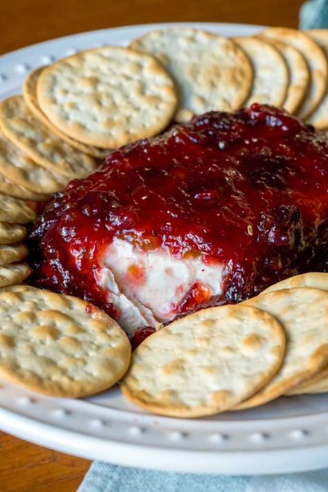 Cheese Ball With Jelly On Top, Cream Cheese And Red Pepper Jelly Dip, Jelly And Cream Cheese Appetizer, Cream Cheese With Jelly On Top, Red Pepper Jelly Recipe Appetizers, Cranberry Red Pepper Jelly, Red Party Foods, Cranberry Pepper Jelly Recipe, Cream Cheese Pepper Jelly