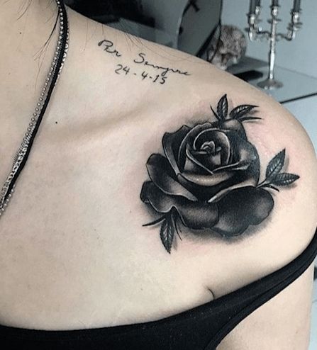 Black Rose Tattoo Meaning, Tatoo Rose, Rose Tattoo On Ankle, Ankle Tattoo Ideas, Black Rose Tattoo, Rose Tattoo Ideas, Rose Tattoo Meaning, Girl Shoulder Tattoos, Rose Tattoos For Men