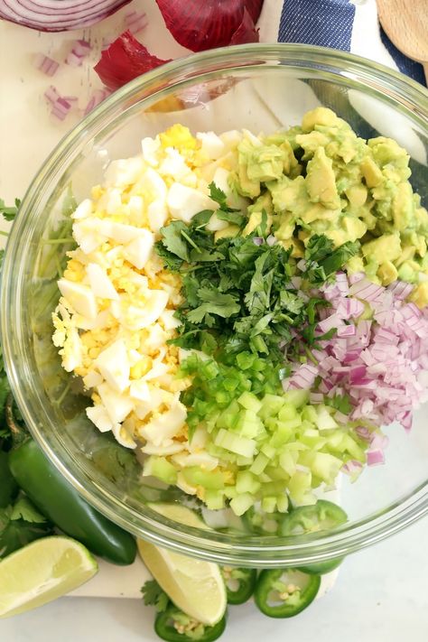 Mexican Style Avocado Egg Salad - The Harvest Kitchen Low Fat Egg Salad, Cilantro Eggs, Clean Eating Healthy Recipes, Avocado Egg Recipes, Egg Salad Recipe Healthy, Healthy Egg Salad, Recipes Avocado, Classic Egg Salad, Harvest Kitchen