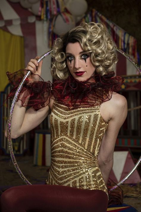 Acrobat Halloween Costume, Female Circus Ringleader, Circus Outfit Women Acrobat, Halloween Costume Circus Ring Master, Circus Fancy Dress Women, Female Circus Performer, Vintage Trapeze Costume, Contortionist Outfit Circus, Freakshow Costume Ideas