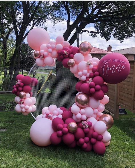 Pink Balloon Garland, Deco Ballon, Balloons Wedding, Idee Babyshower, Simple Birthday Decorations, Barbie Birthday Party, Pink Birthday Party, Deco Rose, Rose Gold Balloons