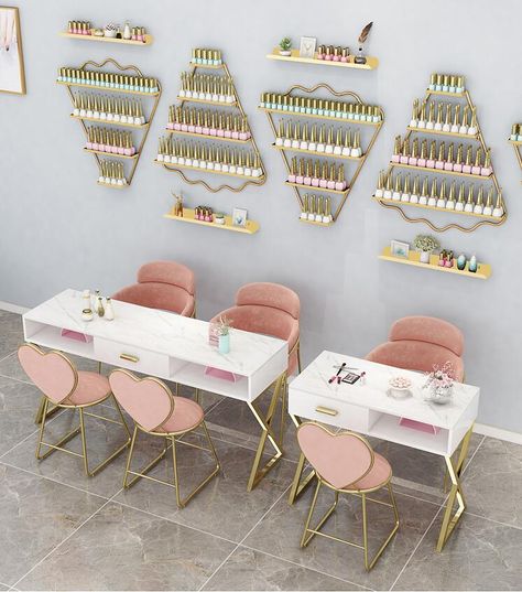 Manicure Table Ideas, Marble Manicure, Nail Parlour, Nail Room Ideas, Nail Salon Interior Design, Nail Salon Interior, Nail Desk, Salon Suites Decor, Nail Salon Decor