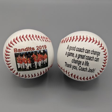 Baseball Appreciation Gifts, Team Baseball Gifts, Baseball Gift Ideas For Players, Tee Ball Coach Gift Ideas, Tball Coach Gift Ideas, Diy Baseball Coach Gifts, Baseball Coaches Gift Ideas, Baseball Coach Gift Ideas Diy, Senior Baseball Gift Ideas