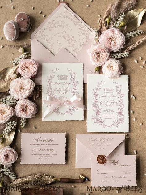 Dusty Rose Wedding Invitations, Romantic Wedding Stationery, Wedding Invitations Vintage, Handmade Wedding Stationery, Wildflower Wedding Invitations, Light Pink Wedding, Idee Cricut, Bespoke Wedding Invitations, Pink Wedding Theme