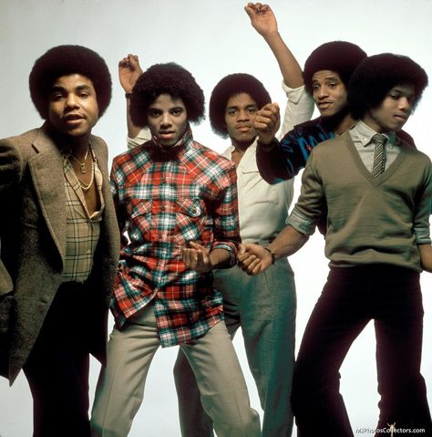 jackson five | Michael Jackson Jackson 5 Jermaine Jackson, Randy Jackson, The Jackson Family, The Jackson 5, Photos Of Michael Jackson, Liza Minnelli, Michael Jackson Pics, Jackson Family, Joseph Jackson