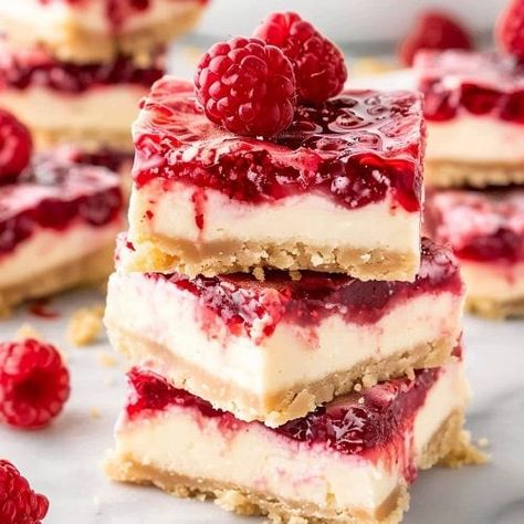 Rhubarb Squares, Oreo Muffins, Strawberry Feta, Cheese Desserts, Portable Dessert, Raspberry Cheesecake Bars, Raspberry Bars, Raspberry Desserts, Vanilla Cheesecake