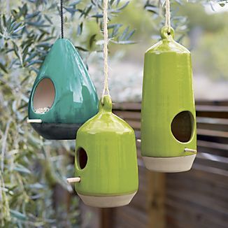 Birdhouse In Your Soul, Planters Outdoor, Pots Garden, Bird House Feeder, Ceramic Birdhouse, Clay Bird, Watering Cans, Art Studio At Home, Clay Crafts Air Dry