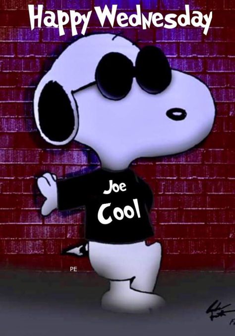 Snoopy Happy Dance, Good Morning Snoopy, Hug Quotes, Snoopy Wallpaper, Snoopy Pictures, Good Morning Friends Quotes, Joe Cool, Good Night Greetings, Snoopy Love