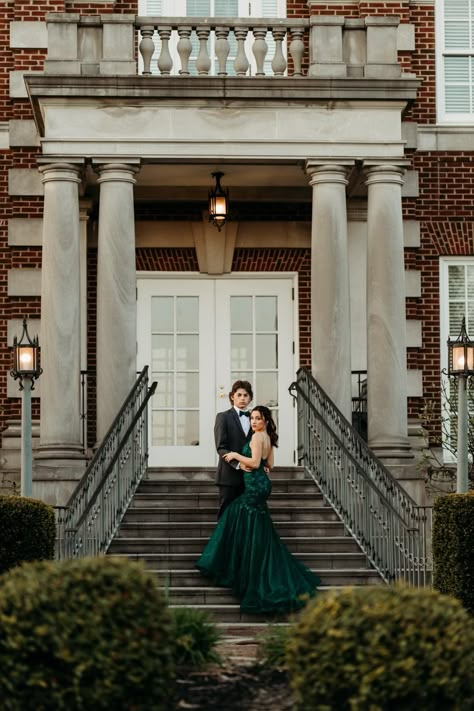 Homecoming Photography Poses, Prom Pictures On Stairs, Prom Stair Photos, Indoor Prom Pictures, Prom City Photoshoot, Indoor Prom Picture Ideas, Prom Pics Solo, Dance Photo Shoot, Prom Photography