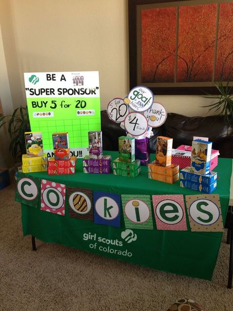 great looking cookie booth Cookie Booth Ideas Display, Cookie Booth Ideas, Girl Scout Cookie Booth, Daisy Activities, Girl Scout Daisy Activities, Girl Scout Meeting Ideas, Girl Scout Mom, Daisy Ideas, Cookie Booth